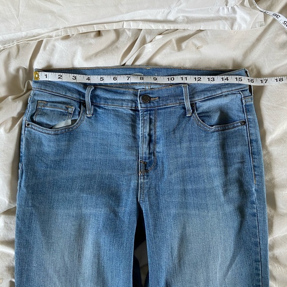 🌵4/$20  Old Navy Raw Hem TALL Capri Jeans - Picture 7 of 8